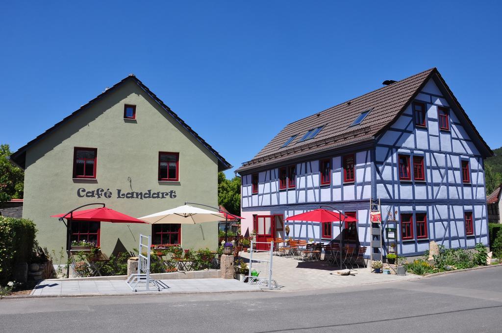Cafe Landart Im Thueringer Finistere Apartment Plaue  Ruang foto