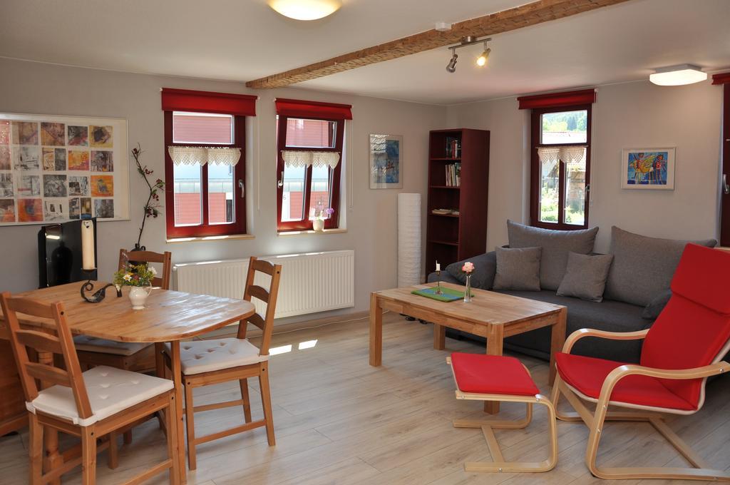 Cafe Landart Im Thueringer Finistere Apartment Plaue  Ruang foto