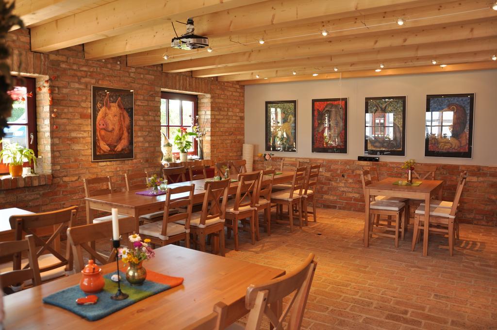 Cafe Landart Im Thueringer Finistere Apartment Plaue  Bagian luar foto