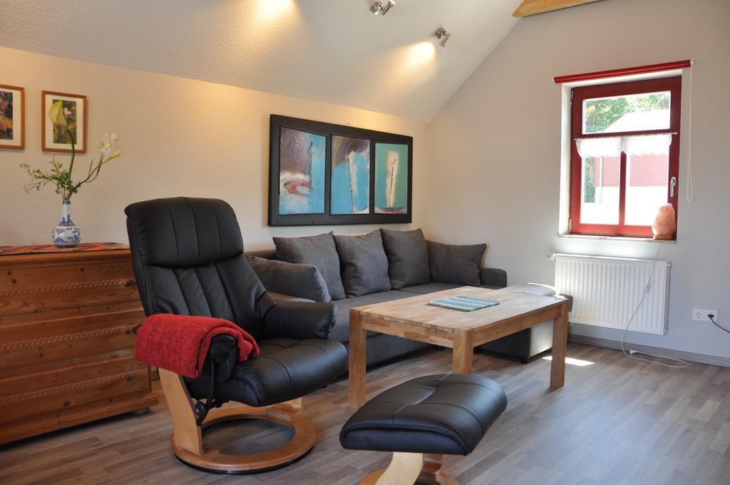 Cafe Landart Im Thueringer Finistere Apartment Plaue  Ruang foto